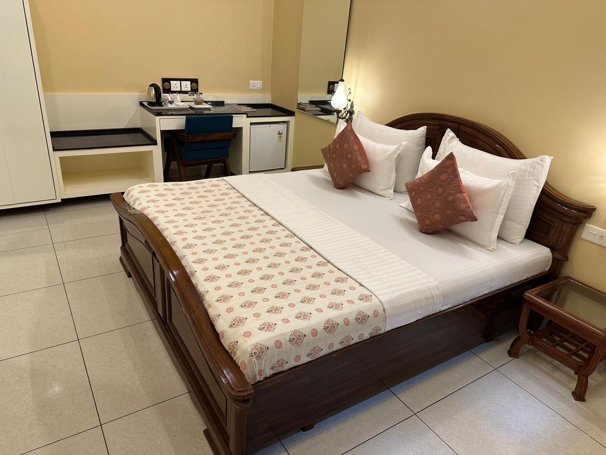 The Coral Court Homestay Agra  Exterior photo