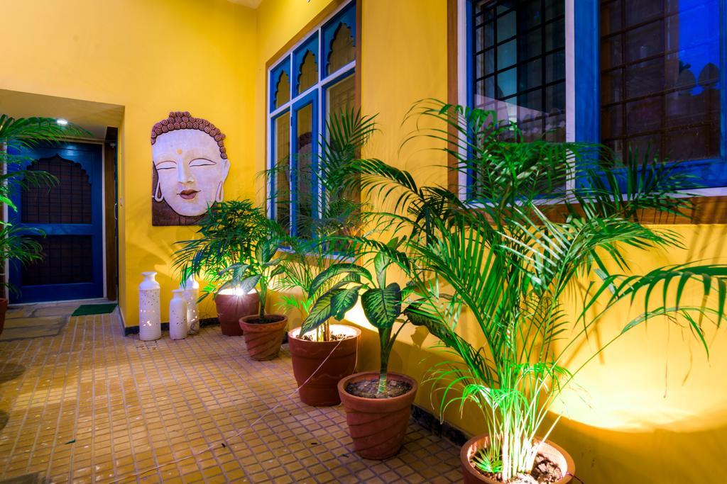 The Coral Court Homestay Agra  Exterior photo